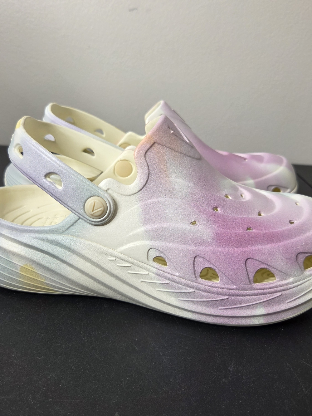 Vionic Wave RX Recovery Mules With Heel Strap - Picture 7 of 10